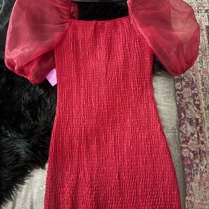 Elegant Red woman’s Dress with Puff Sleeves